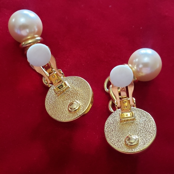 Pearl and Gold Drop Clip Earrings - Picture 6 of 9
